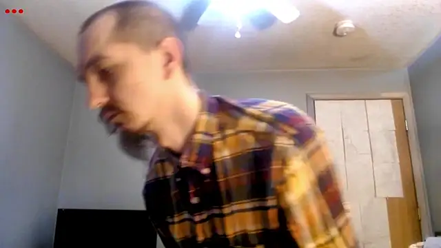 Snapshot of VanceFontaine chatting on 03/25/26, 05:41 VanceFontaine online show from 03/25/26, 05:41