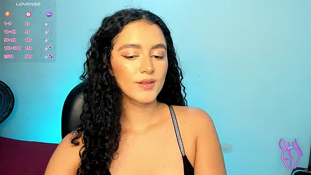 Snapshot of Adhara-zanne chatting on 07/05/26, 09:44 Adhara-zanne online show from 07/05/26, 09:44