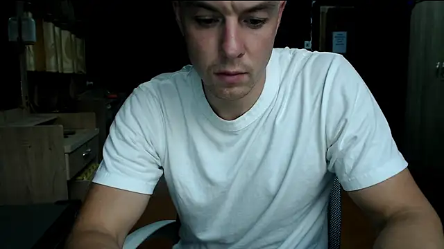 Snapshot of heilgarbest chatting on 04/05/26, 11:07 heilgarbest online show from 04/05/26, 11:07