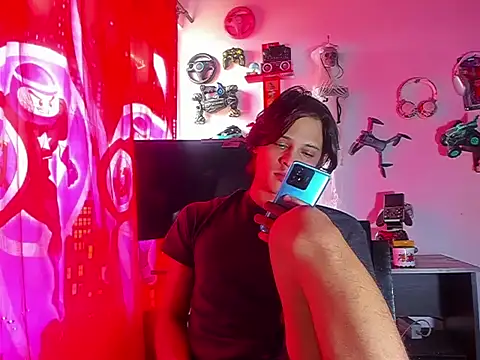 LilOwen  online show from 06/14/26, 05:37