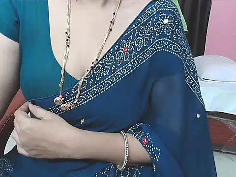 sunitha-3 online show from 11/26/25, 01:56