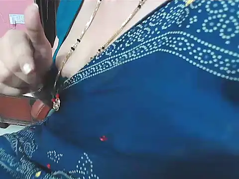 sunitha-3 online show from 12/03/25, 07:34