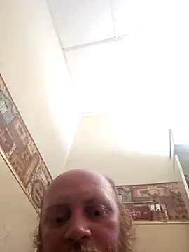 whitecock6949 online show from 04/16/26, 05:52