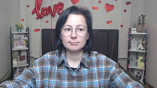 MarieSho online show from 04/28/26, 06:07