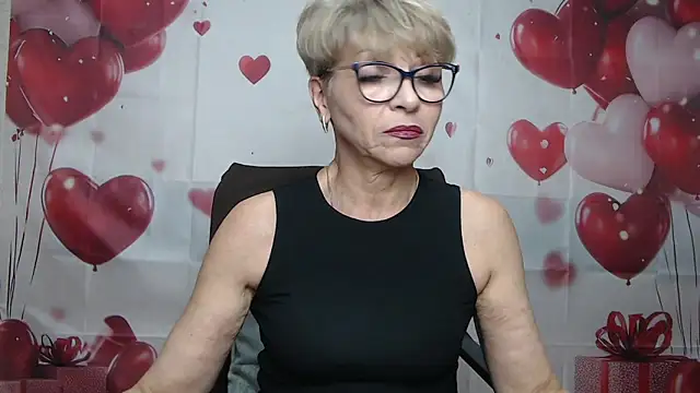 Snapshot of EllaBonito chatting on 03/07/26, 06:32 EllaBonito online show from 03/07/26, 06:32