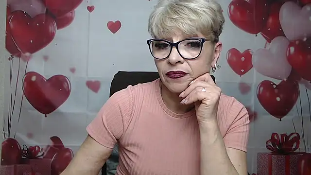 Snapshot of EllaBonito chatting on 03/31/26, 06:03 EllaBonito online show from 03/31/26, 06:03