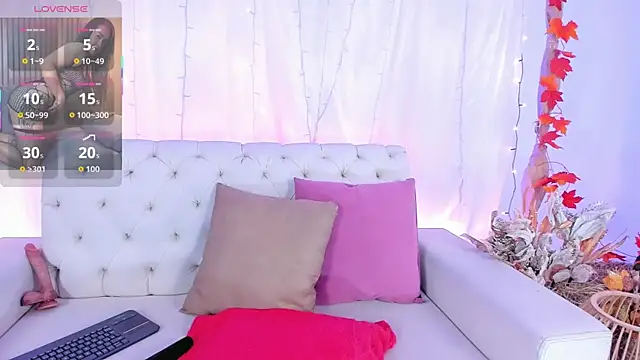 celestelewis online show from 10/30/25, 07:47