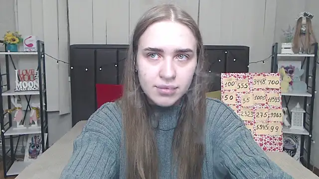 Snapshot of LauraHlot chatting on 10/09/25, 05:38 LauraHlot online show from 10/09/25, 05:38