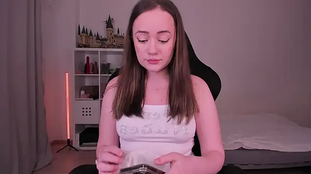 WalkingGirl online show from 02/26/25, 06:54