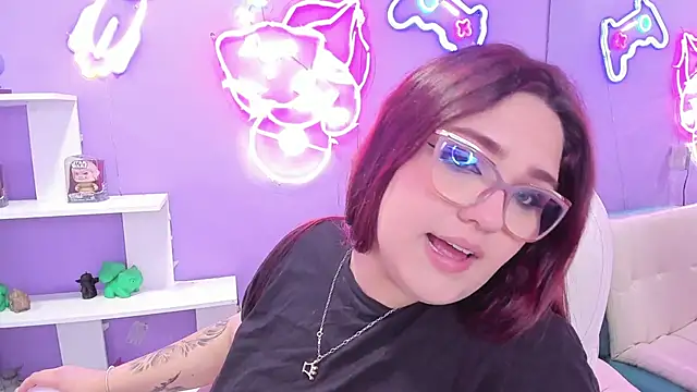 Camiila Osorio online show from 09/10/25, 07:58