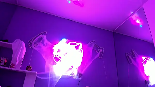 Camiila Osorio online show from 10/23/25, 07:45