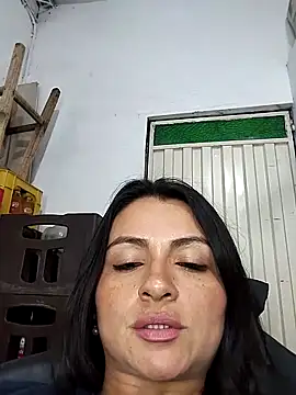 Linda Lars online show from 09/26/25, 03:10