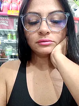 Linda Lars online show from 10/19/25, 03:51