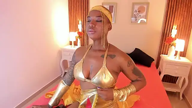 Snapshot of KenyaMystic chatting on 10/31/25, 03:35 KenyaMystic online show from 10/31/25, 03:35