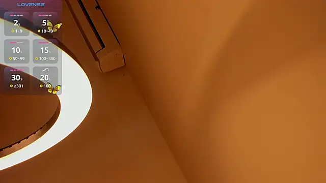 Snapshot of KenyaMystic chatting on 11/25/25, 02:44 KenyaMystic online show from 11/25/25, 02:44