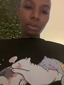 Snapshot of KenyaMystic chatting on 11/30/25, 02:04 KenyaMystic online show from 11/30/25, 02:04