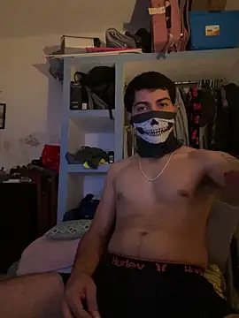 Snapshot of CrazyApachw chatting on 03/08/26, 07:23 CrazyApachw online show from 03/08/26, 07:23