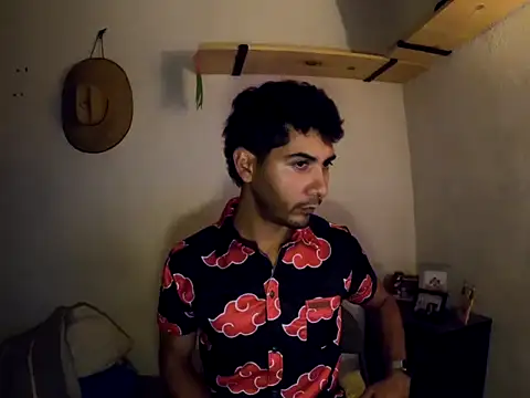 Snapshot of CrazyApachw chatting on 03/21/26, 07:57 CrazyApachw online show from 03/21/26, 07:57