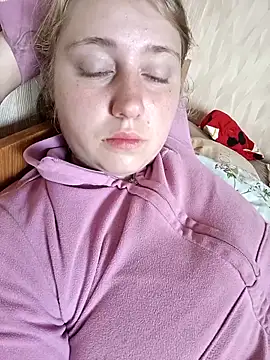 Snapshot of AnastasiaSky19 chatting on 09/16/25, 05:30 AnastasiaSky19 online show from 09/16/25, 05:30