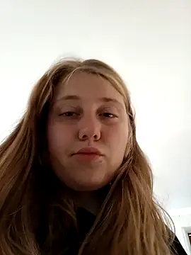 Snapshot of AnastasiaSky19 chatting on 09/25/25, 06:28 AnastasiaSky19 online show from 09/25/25, 06:28