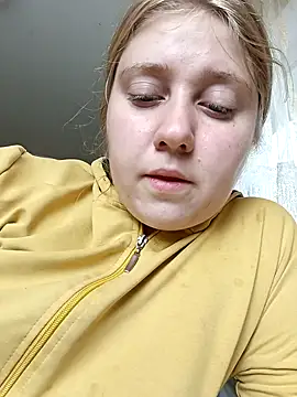 Snapshot of AnastasiaSky19 chatting on 10/13/25, 09:09 AnastasiaSky19 online show from 10/13/25, 09:09