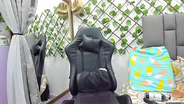 MurphyAngelina online show from 02/05/25, 02:08