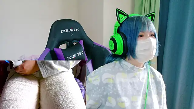 hazuki 8008 online show from 11/13/25, 02:10