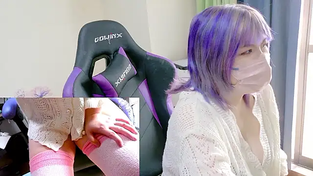 Snapshot of hazuki_8008 chatting on 02/27/26, 02:44 hazuki 8008 online show from 02/27/26, 02:44