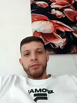 Snapshot of jcsuarez chatting on 12/25/24, 05:15 jcsuarez online show from 12/25/24, 05:15