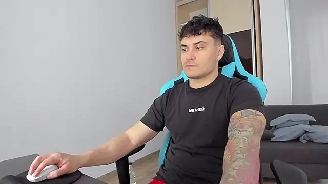 MatMalonne online show from 02/04/25, 10:21