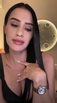SarahhSmitth1 online show from 05/03/26, 12:05