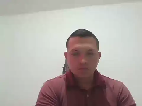 Guti23678 online show from 11/06/25, 02:07