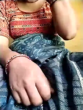 Snapshot of Cutkajal chatting on 02/05/25, 07:29 Cutkajal online show from 02/05/25, 07:29