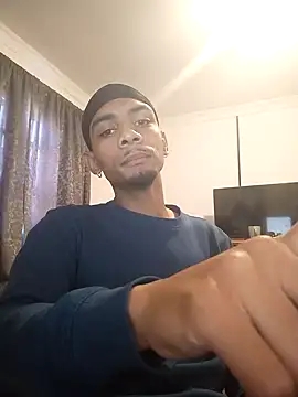 29YOURZ 28  online show from 12/13/24, 09:02