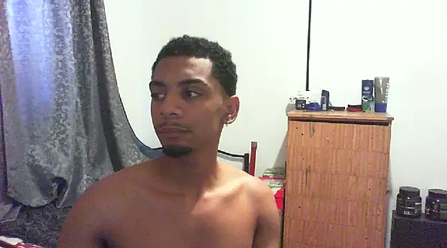 29YOURZ 28  online show from 02/05/25, 10:30