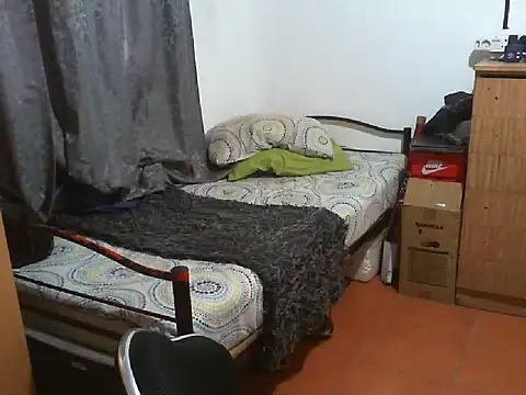 29YOURZ 28  online show from 10/01/25, 08:53