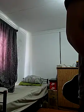 29YOURZ 28  online show from 11/26/25, 01:12