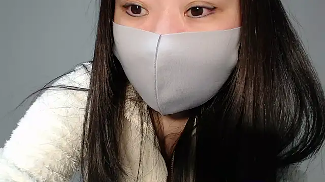 Snapshot of Hika-Channel chatting on 02/18/26, 01:51 Hika-Channel online show from 02/18/26, 01:51