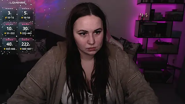 Snapshot of SexyWitch_666 chatting on 02/21/25, 04:05 SexyWitch 666 online show from 02/21/25, 04:05