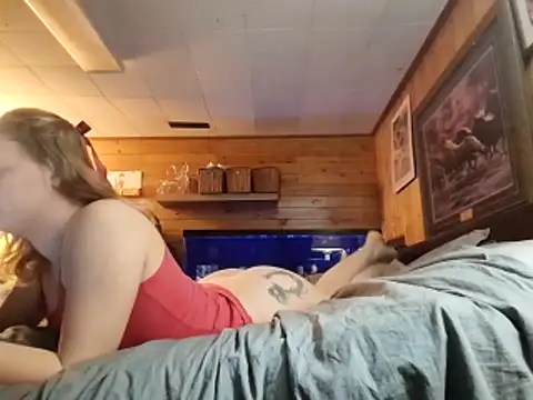 Snapshot of Ryan_and_Aurora chatting on 02/11/26, 11:10 Ryan and Aurora online show from 02/11/26, 11:10