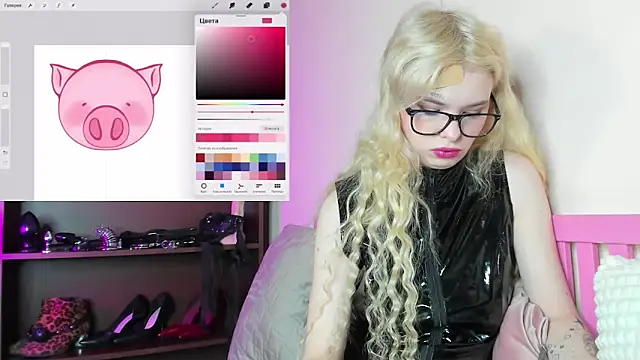 MisssLola online show from 02/14/25, 02:02