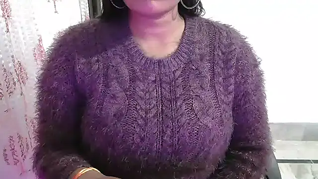 Snapshot of N-Natasha chatting on 01/09/26, 07:37 N-Natasha online show from 01/09/26, 07:37