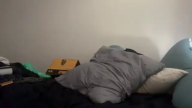 nakud4u online show from 12/18/25, 03:45