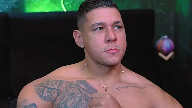 MassimoWalton2 online show from 12/02/24, 10:34