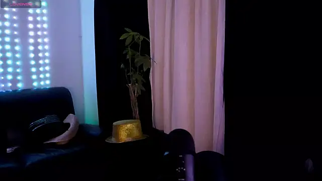 DamienSliick online show from 11/24/25, 08:36