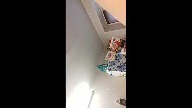 BISEXGOOD777 online show from 12/17/25, 09:04