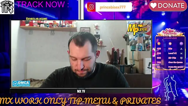 Snapshot of BISEXGOOD777 chatting on 03/18/26, 11:24 BISEXGOOD777 online show from 03/18/26, 11:24