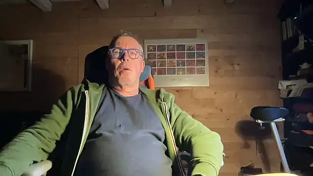 Snapshot of lelohop chatting on 02/05/26, 07:13 lelohop online show from 02/05/26, 07:13