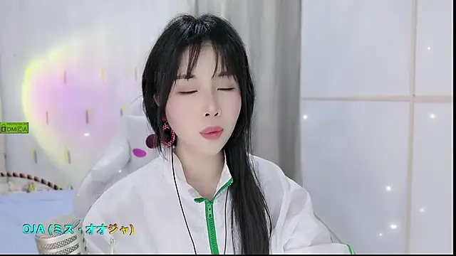 HK angelchloe online show from 09/24/25, 02:04