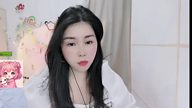 Snapshot of HK_angelchloe chatting on 05/13/26, 01:14 HK angelchloe online show from 05/13/26, 01:14